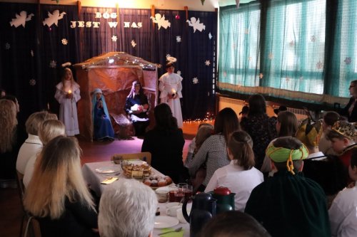 Dzień Babci i Dziadka 2024